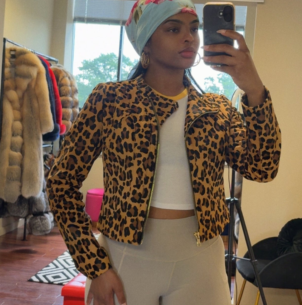 Leopard Fitted