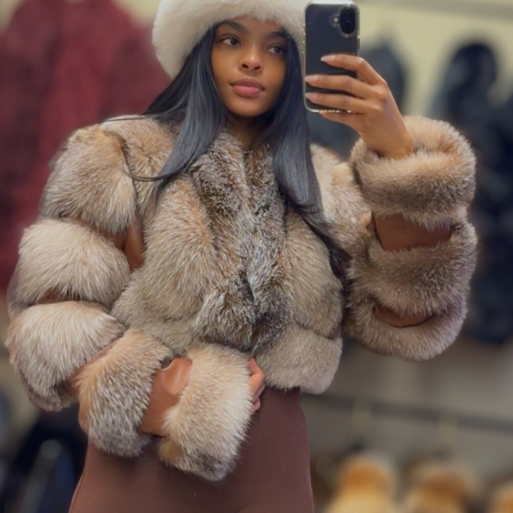 Shar Crop